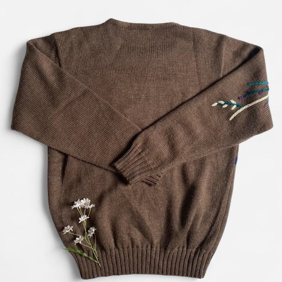 SOLD - Picture 2 of 8